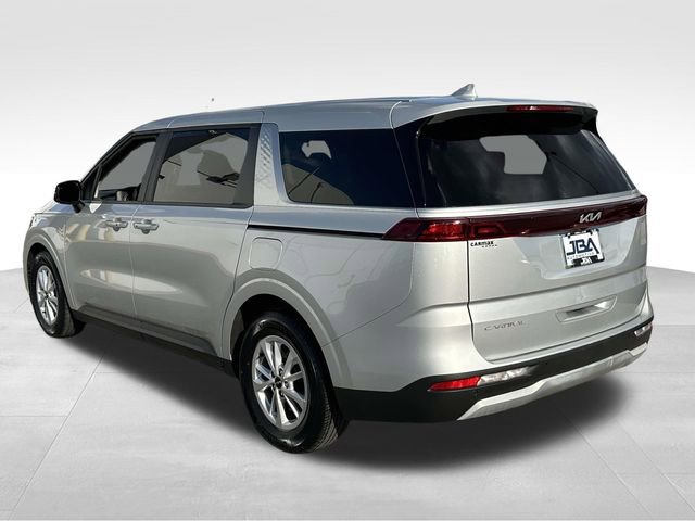 Used 2023 Kia Carnival LX image 27
