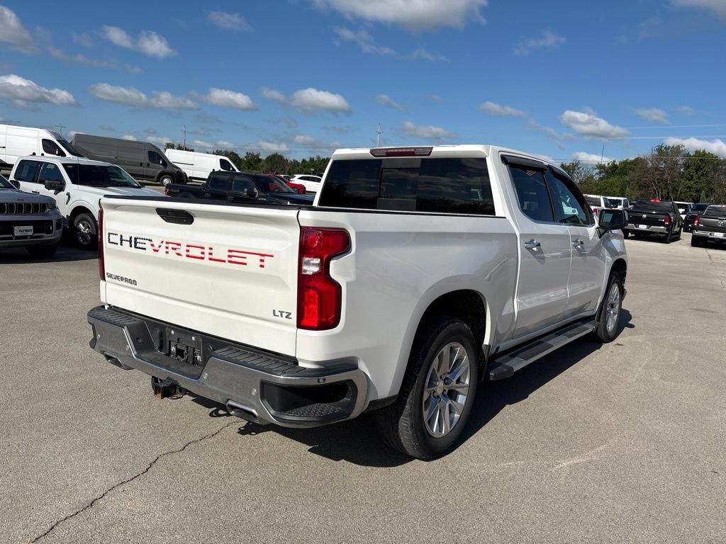 Used 2019 Chevrolet Silverado 1500 LTZ w/ LTZ Premium Package AWD/4WD image 3