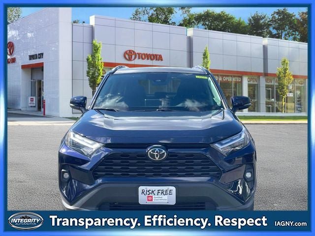 Used 2023 Toyota RAV4 XLE Premium AWD/4WD image 2