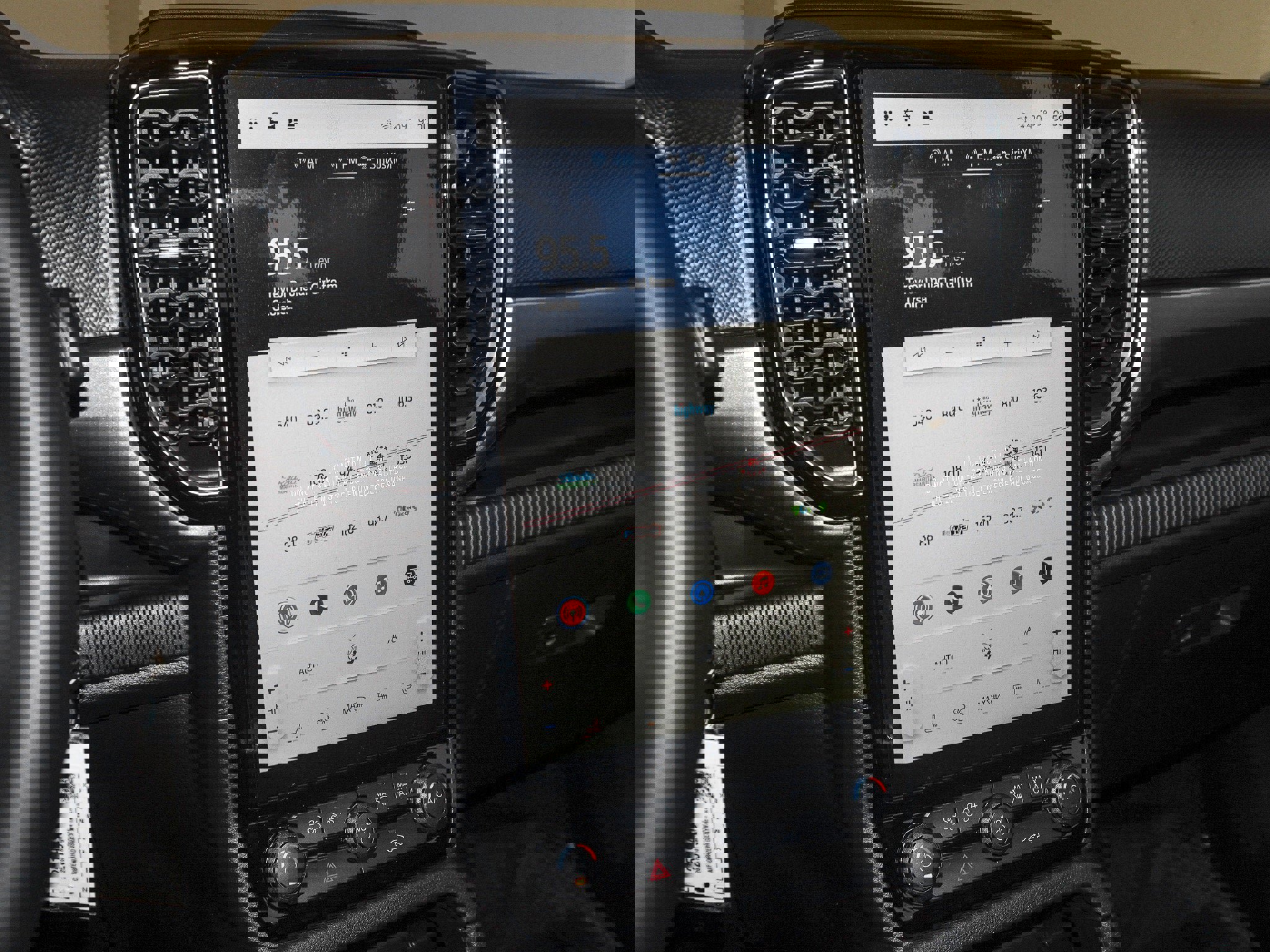 New 2025 Ford Ranger XLT w/ Equipment Group 301A High image 30