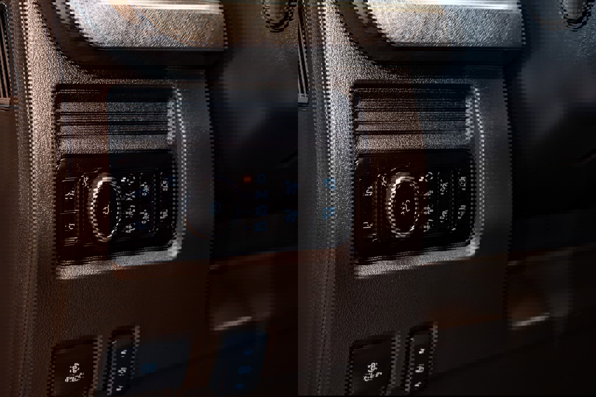 Used 2026 Ford F250 King Ranch w/ Chrome Package image 21