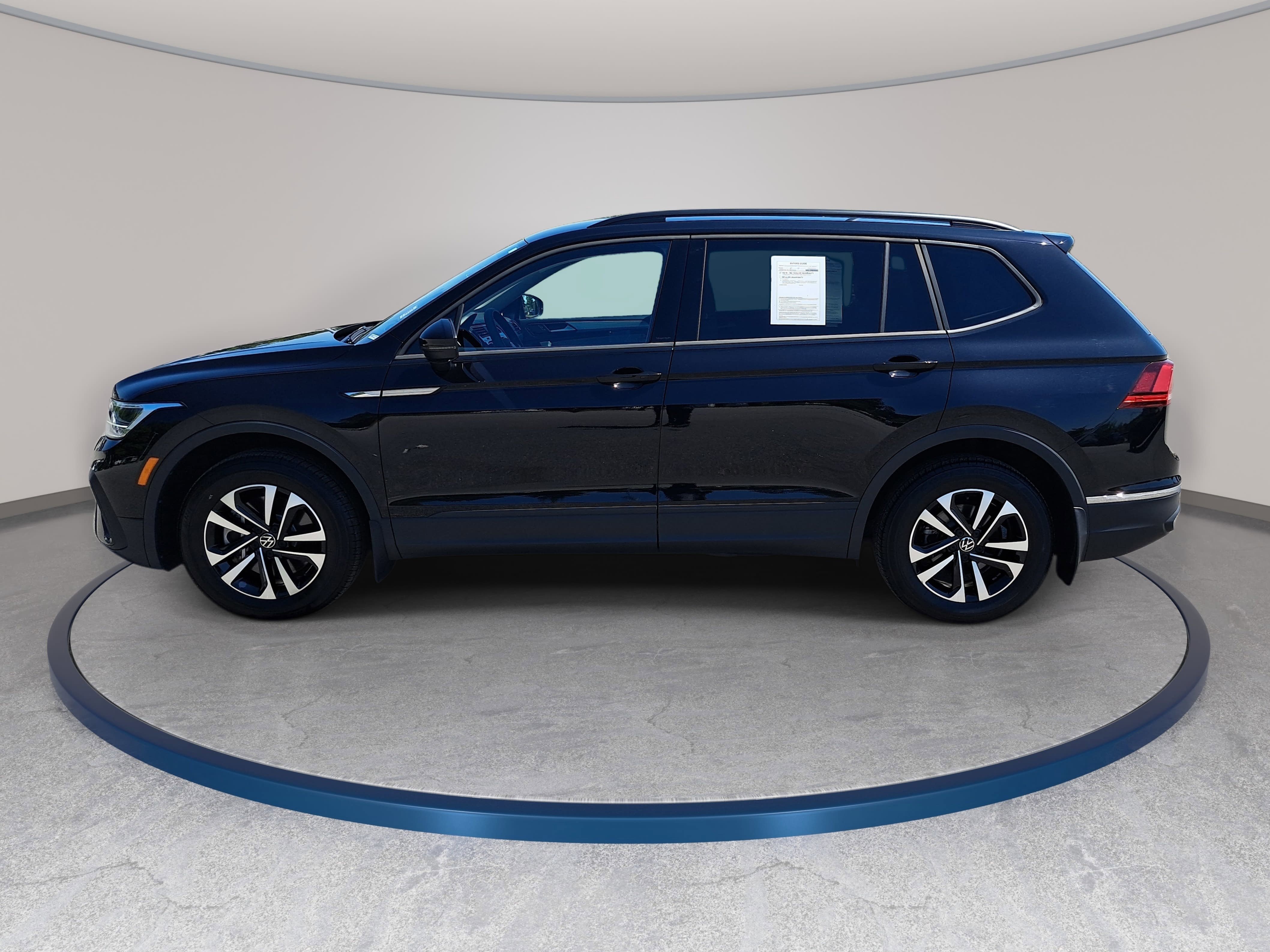 Certified 2023 Volkswagen Tiguan S FWD image 8