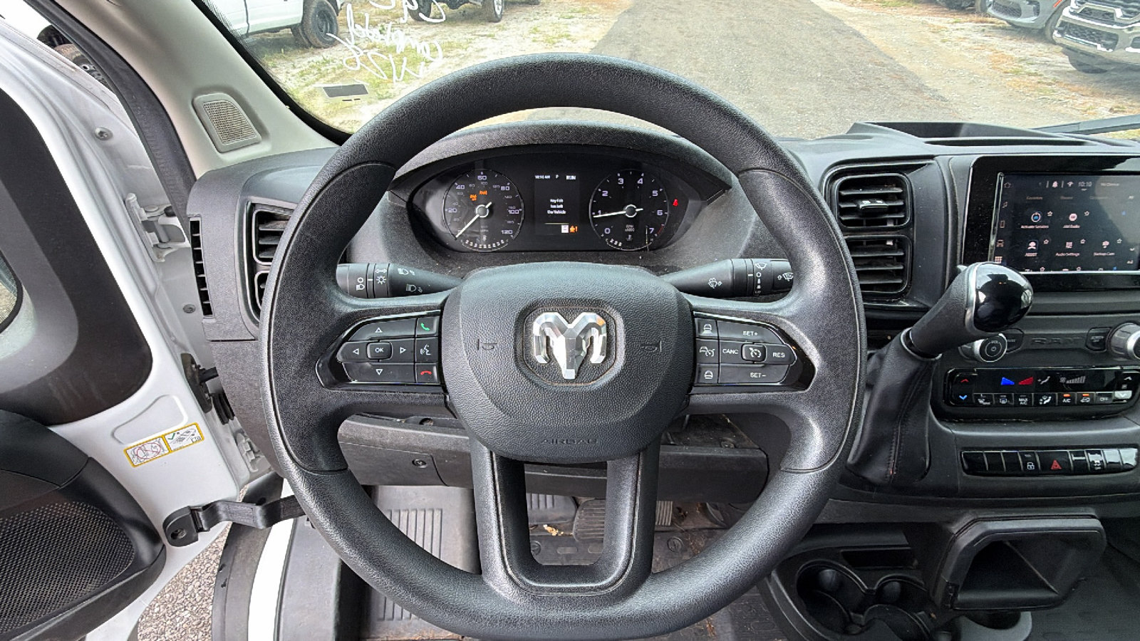 Used 2024 RAM ProMaster 2500 w/ Convenience Group FWD image 22