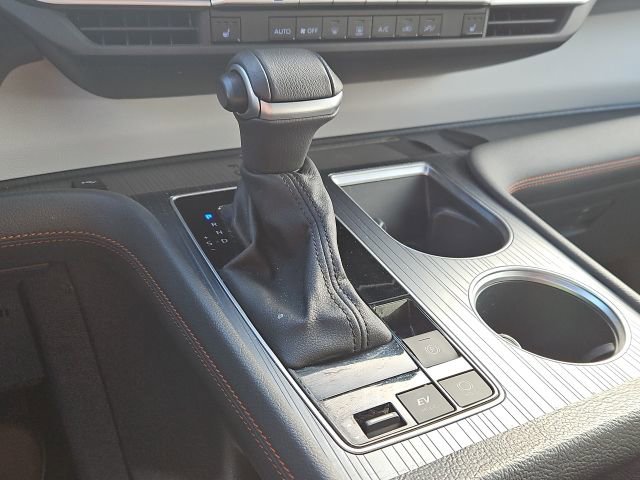Used 2023 Toyota Sienna XSE w/ XSE Plus Package image 41