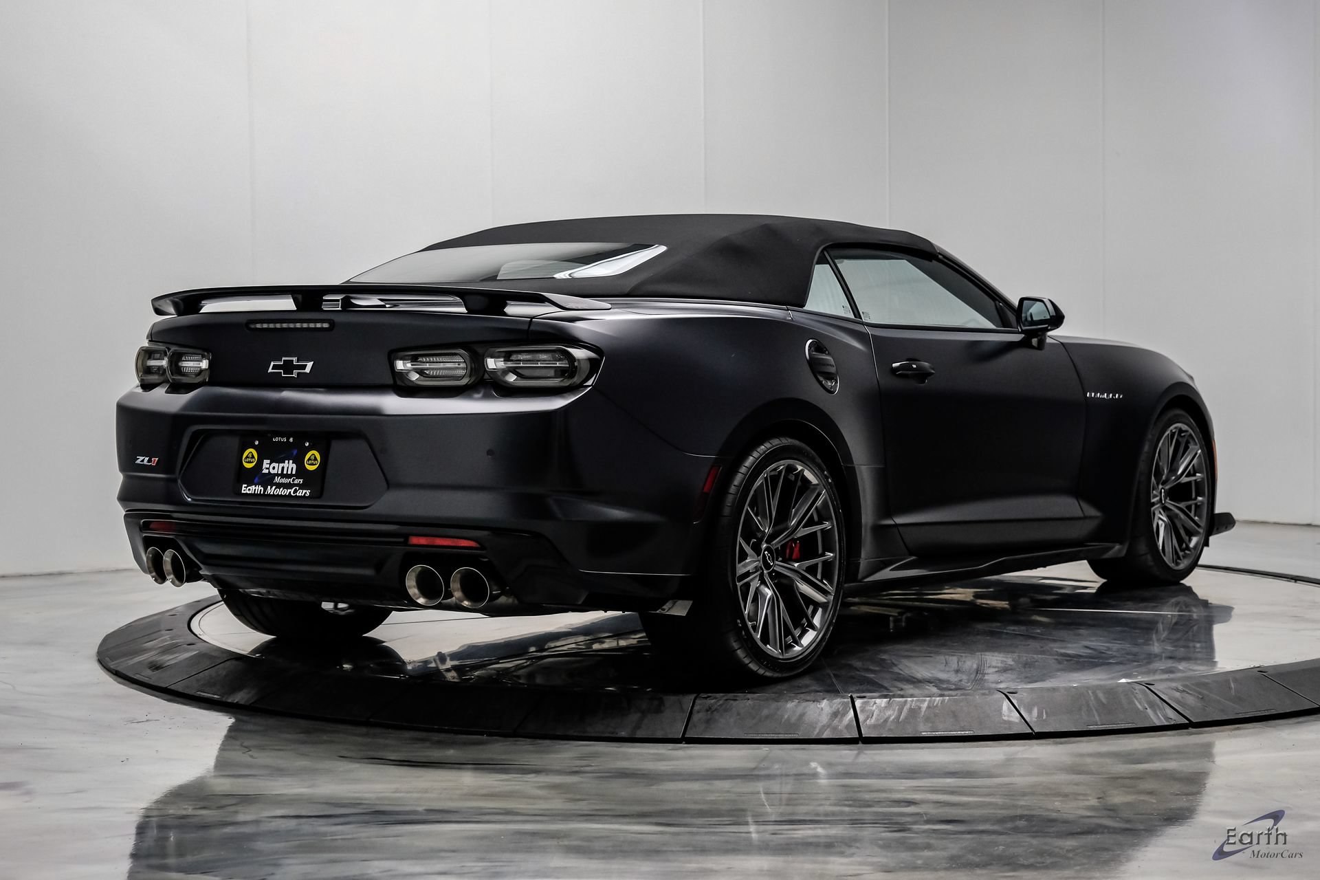 Used 2024 Chevrolet Camaro ZL1 image 23