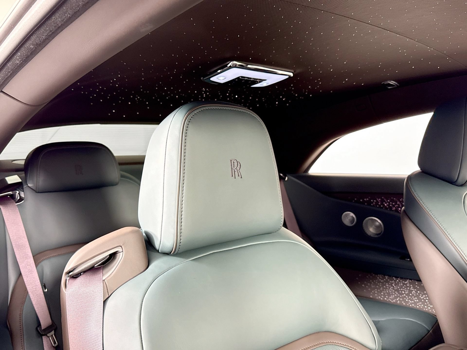 Used 2025 Rolls-Royce Spectre w/ Spectre Launch Package AWD/4WD image 25