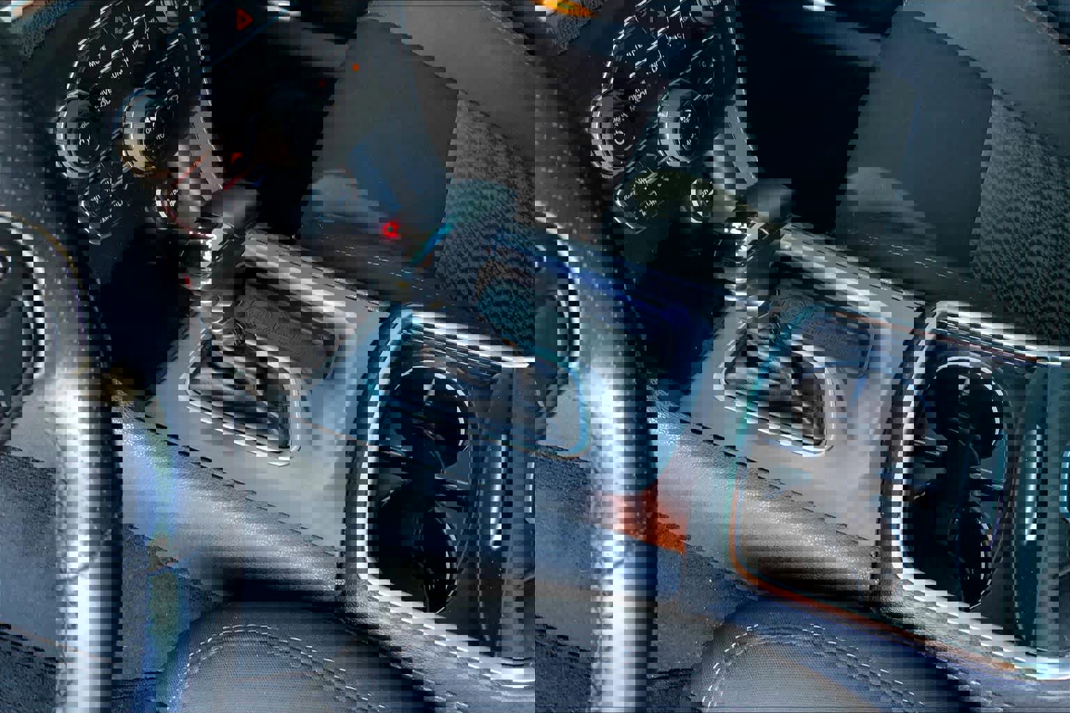 Used 2022 Dodge Charger Scat Pack w/ Driver Convenience Group RWD image 17