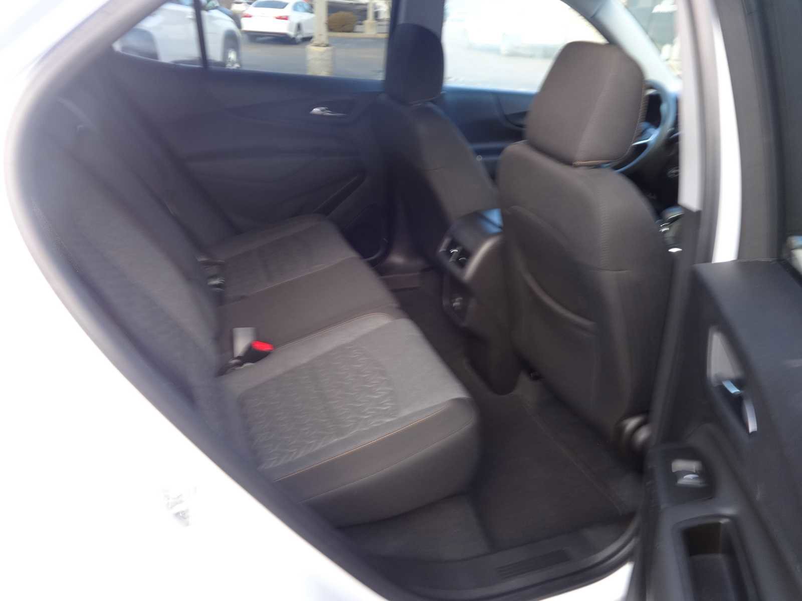 Used 2022 Chevrolet Equinox LT image 10