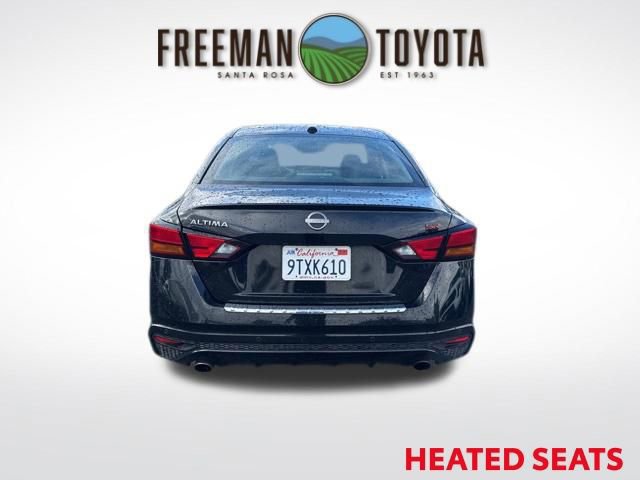 Used 2023 Nissan Altima 2.5 SR w/ SR Premium Package FWD image 6