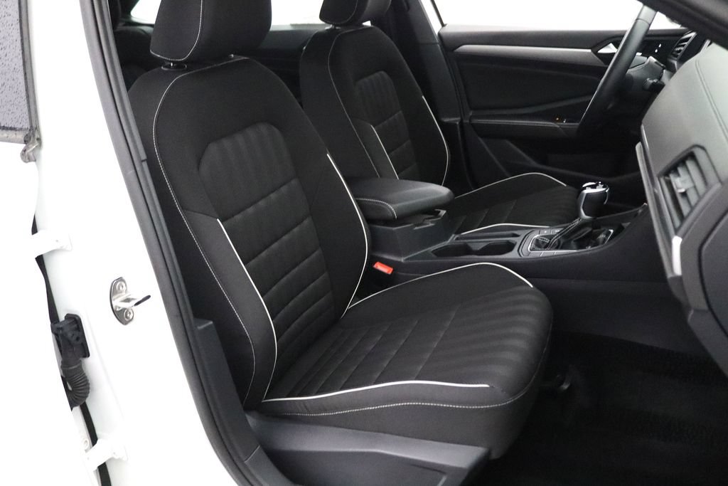 Used 2024 Volkswagen Jetta Sport FWD image 13