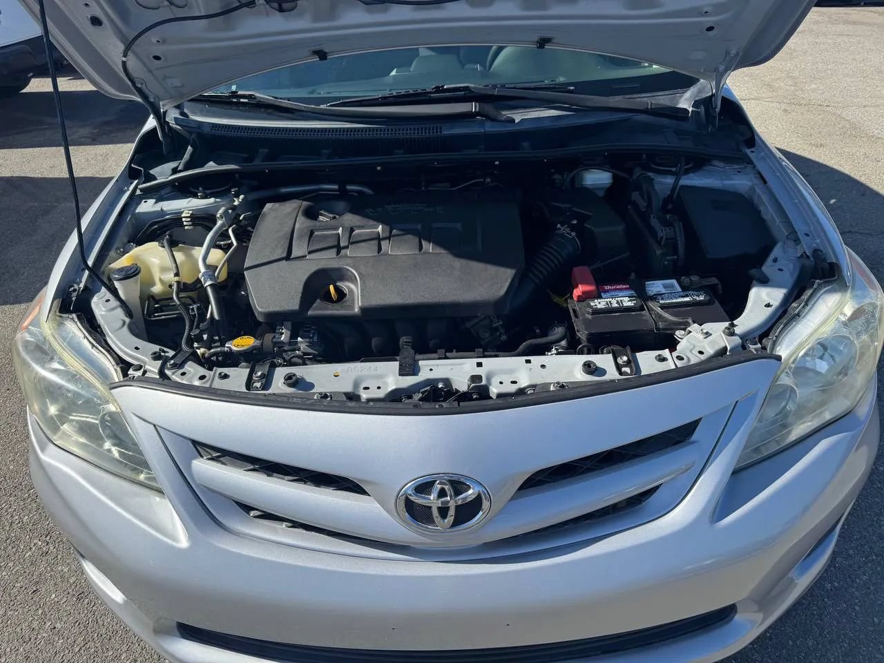 Used 2012 Toyota Corolla LE FWD image 9