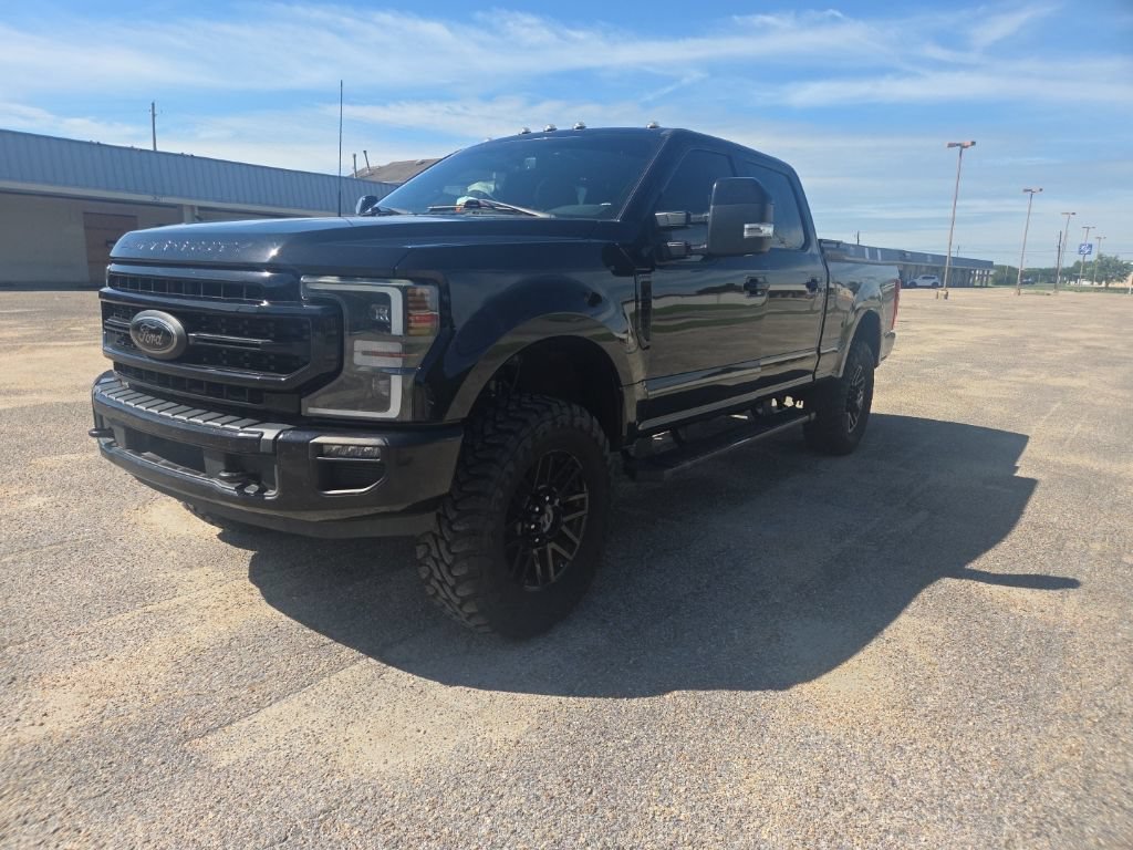 Used 2022 Ford F250 Lariat w/ Black Appearance Package AWD/4WD image 3