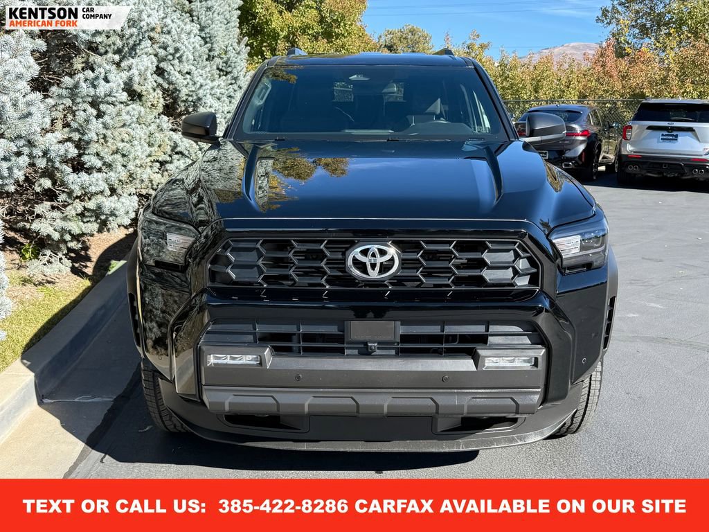 Used 2025 Toyota 4Runner TRD Off-Road image 2