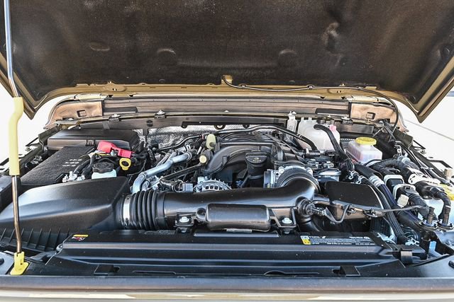 Used 2025 Jeep Wrangler Unlimited Rubicon w/ Convenience Group image 27