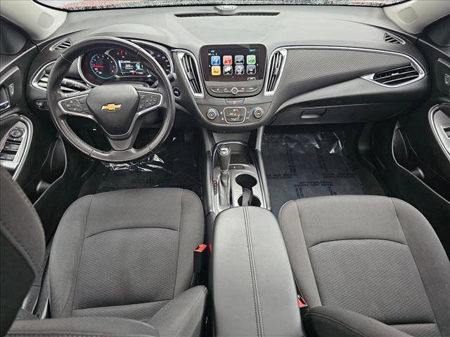 Used 2018 Chevrolet Malibu LT FWD image 16