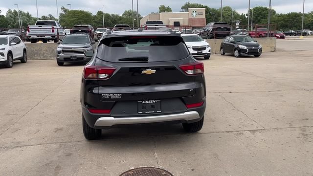 Used 2026 Chevrolet TrailBlazer LT w/ Convenience Package AWD/4WD image 7