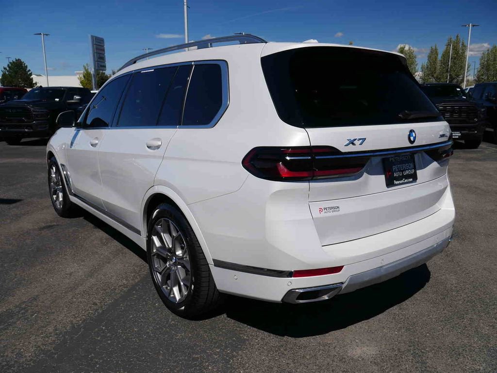 Used 2023 BMW X7 xDrive40i w/ Premium Package image 22