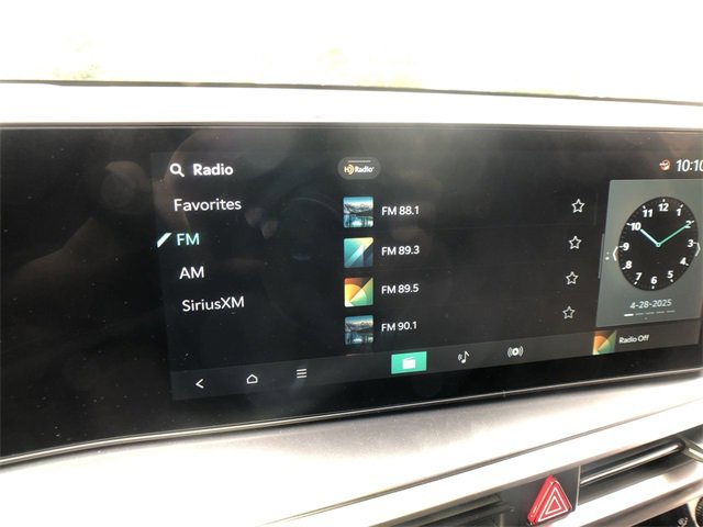 New 2025 Kia Sorento LX image 16