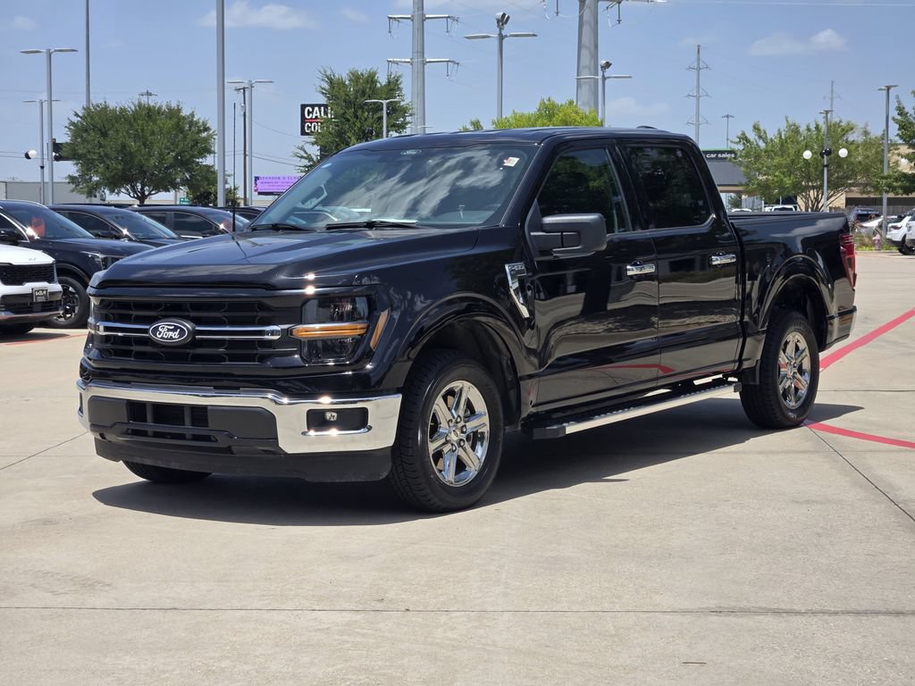Used 2025 Ford F150 XLT w/ Equipment Group 301A Standard RWD image 2