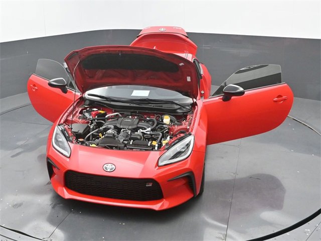 Used 2025 Toyota GR86 Premium image 30