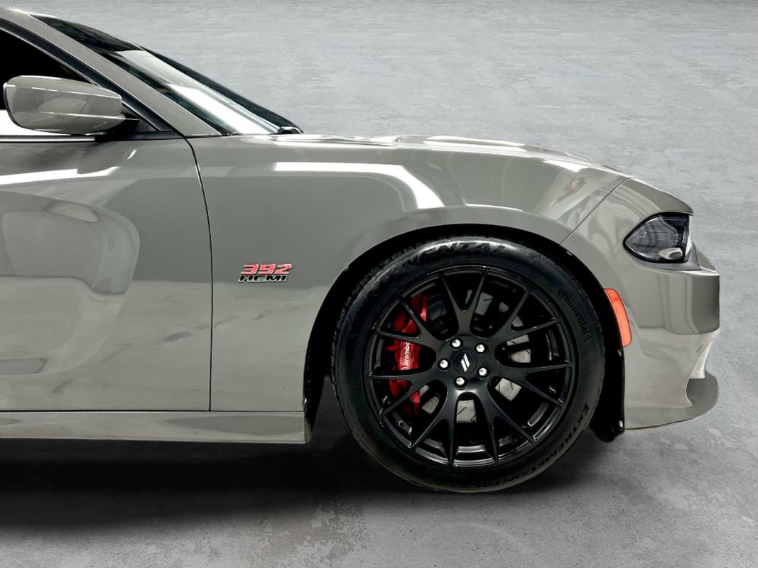 Used 2018 Dodge Charger R/T Scat Pack w/ Dynamics Package RWD image 11
