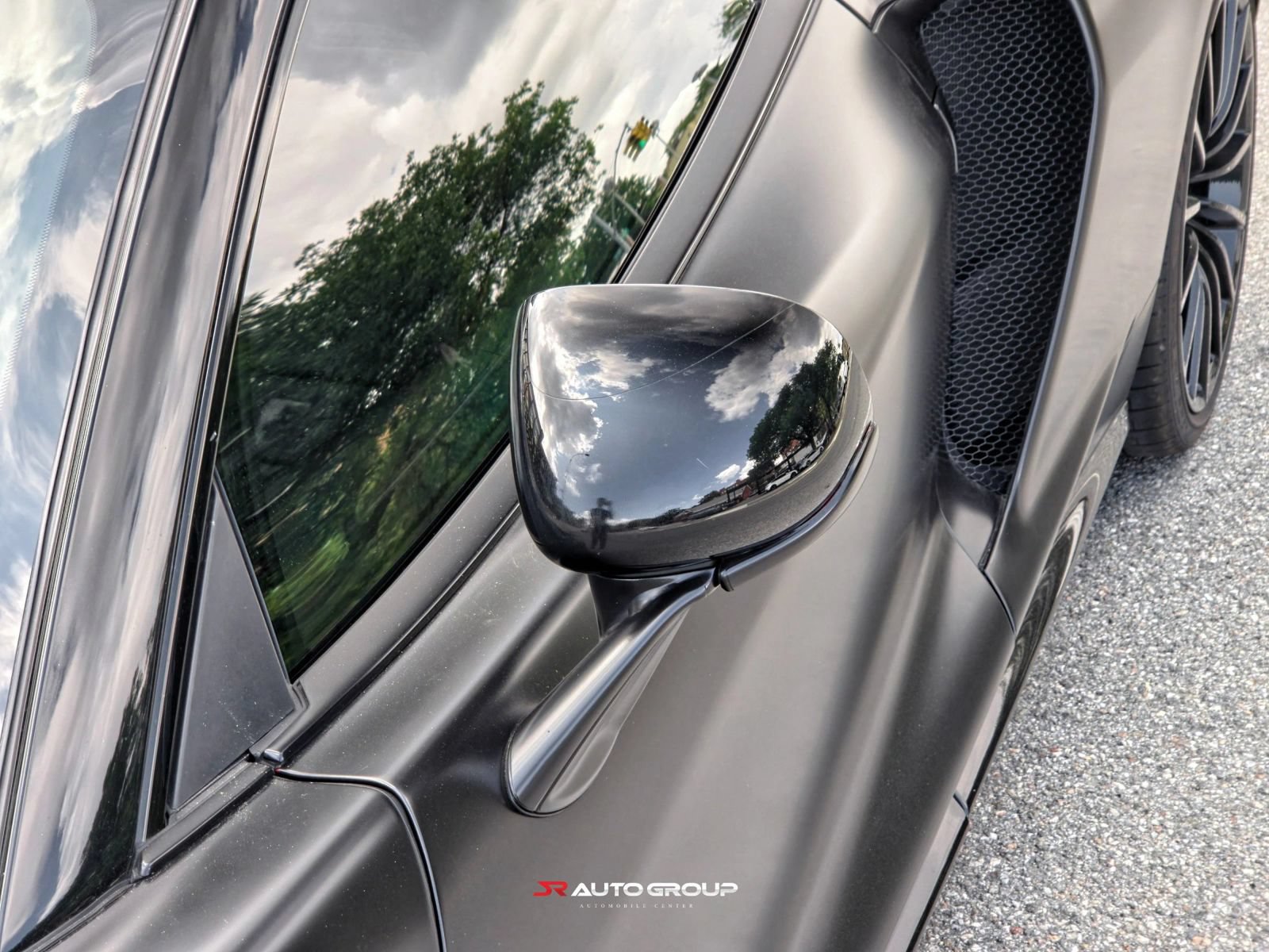 Used 2020 McLaren GT RWD image 28