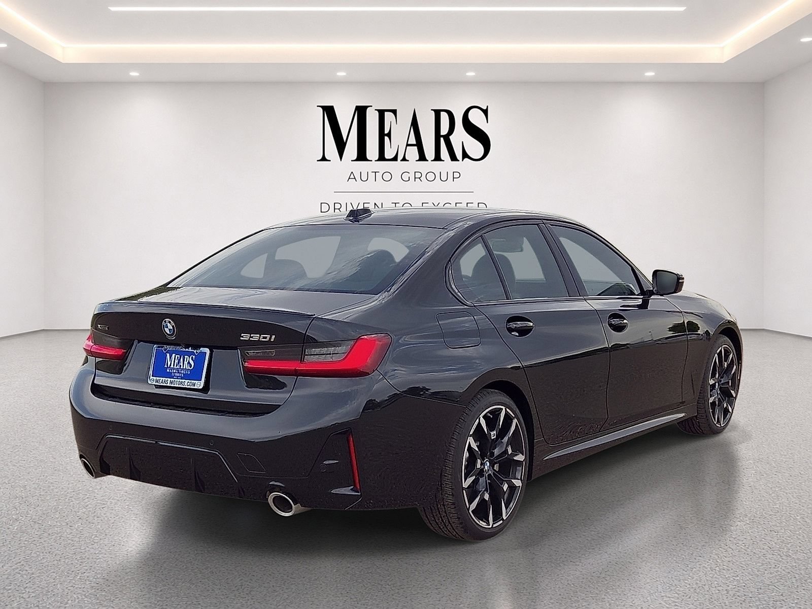 Used 2026 BMW 330i xDrive Sedan AWD/4WD image 5