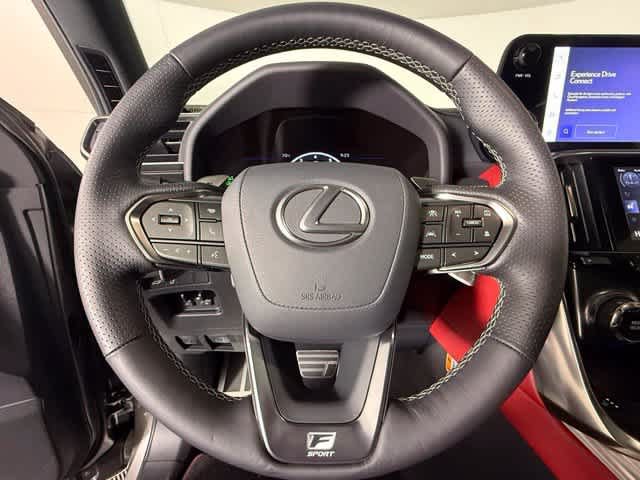 Used 2026 Lexus LX 600 F Sport w/ Accessory Package (Z1) AWD/4WD image 32