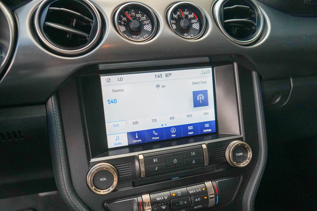 Used 2022 Ford Mustang Shelby GT500 w/ Technology Package image 58