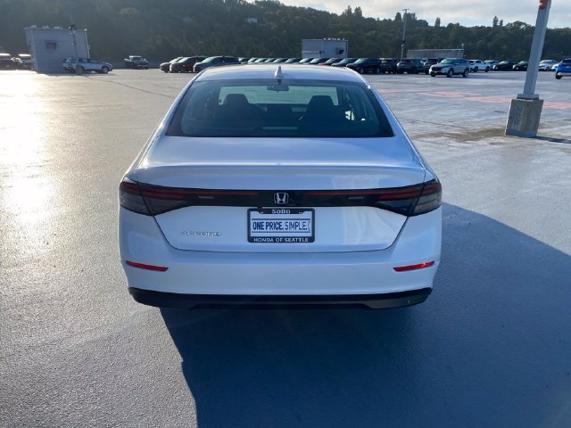 Certified 2023 Honda Accord EX image 11
