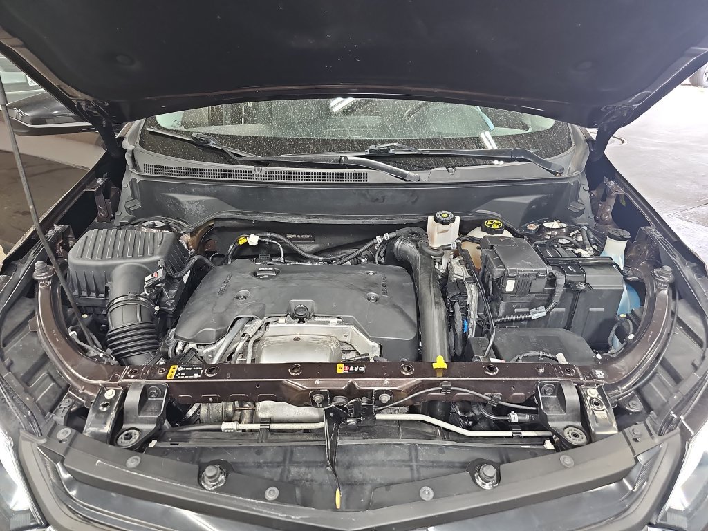 Used 2020 Chevrolet Equinox LT AWD/4WD image 29