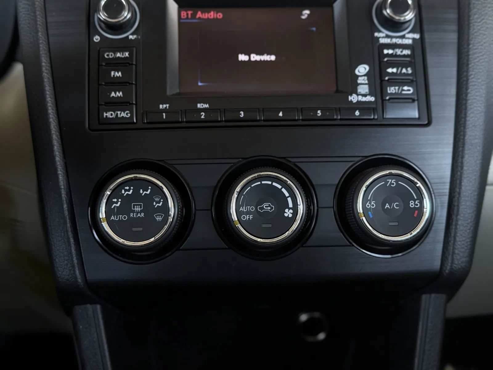 Used 2012 Subaru Impreza 2.0i Limited AWD/4WD image 26