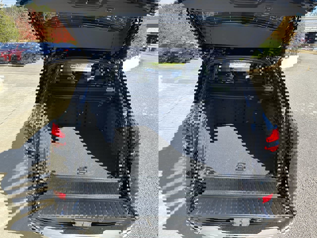 Used 2026 BMW X5 sDrive40i w/ Climate Comfort Package image 35