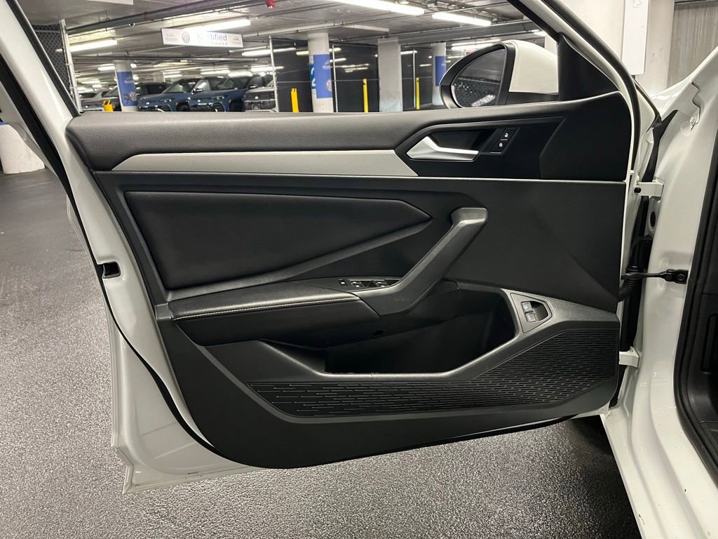 Used 2023 Volkswagen Jetta S w/ IQ.Drive Package image 16