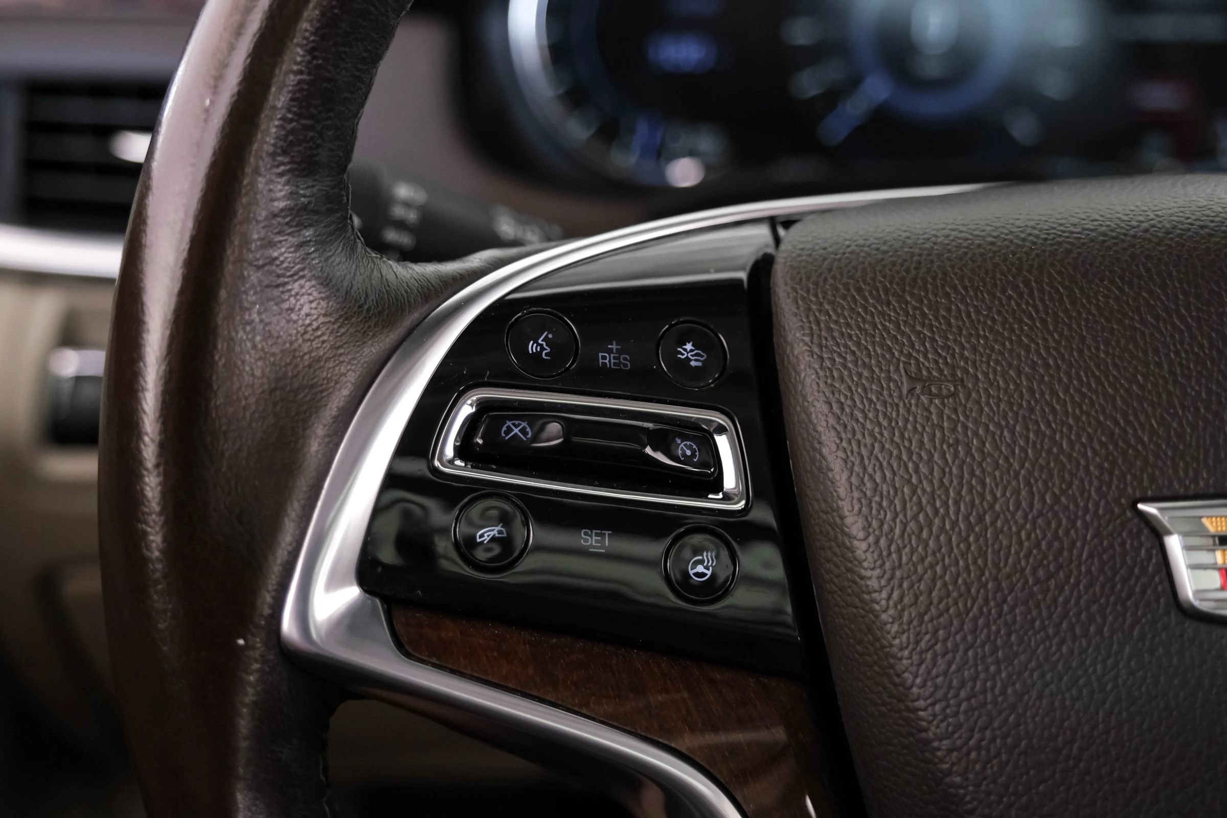 Used 2016 Cadillac XTS Premium FWD image 16