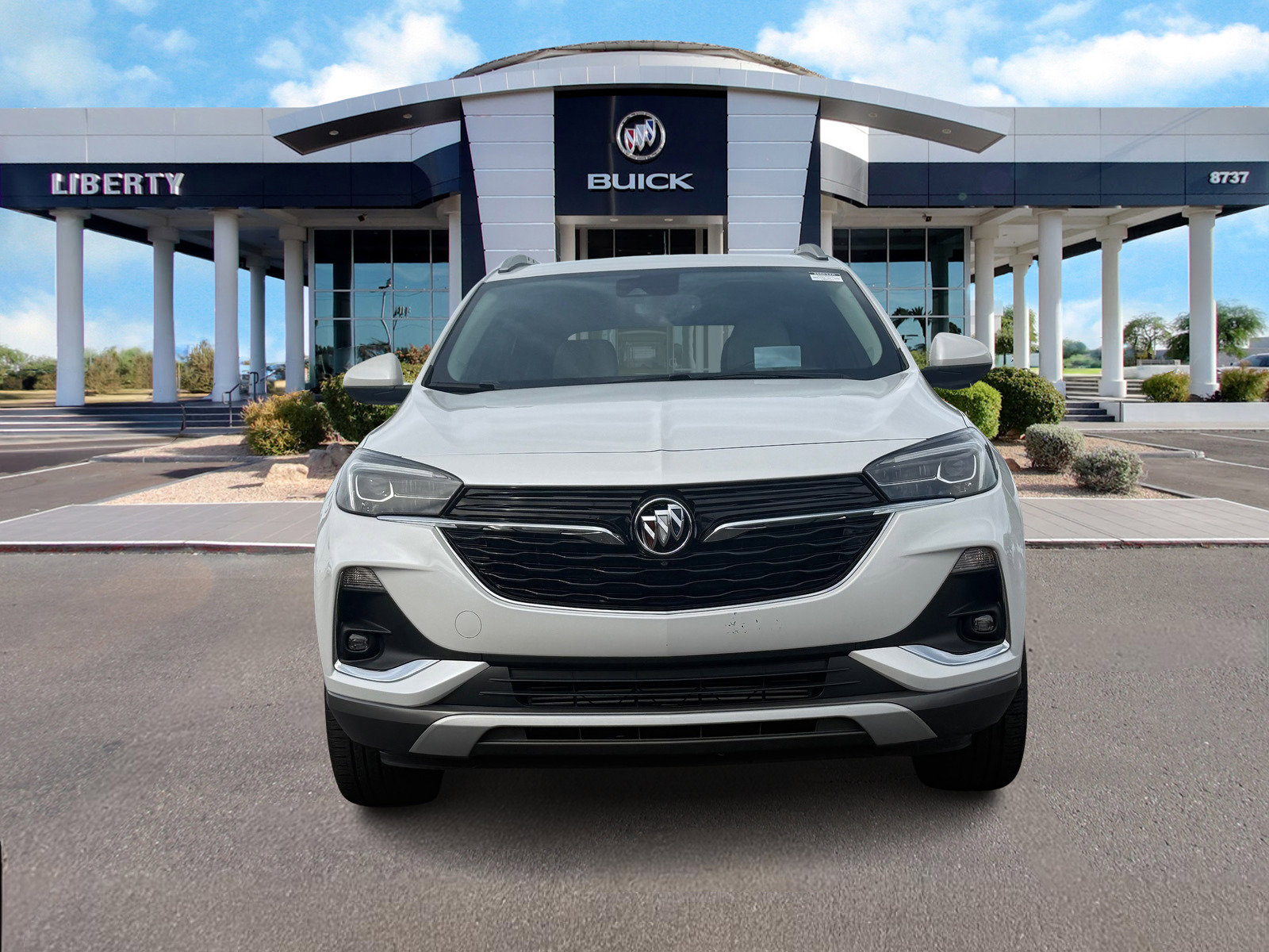 Used 2020 Buick Encore GX Essence w/ Advanced Technology Package image 4