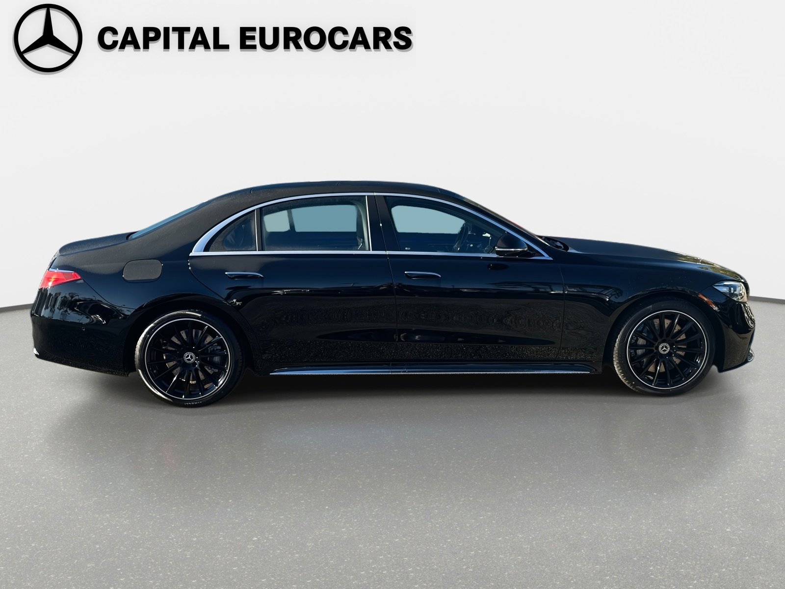 New 2026 Mercedes-Benz S 500 4MATIC image 4