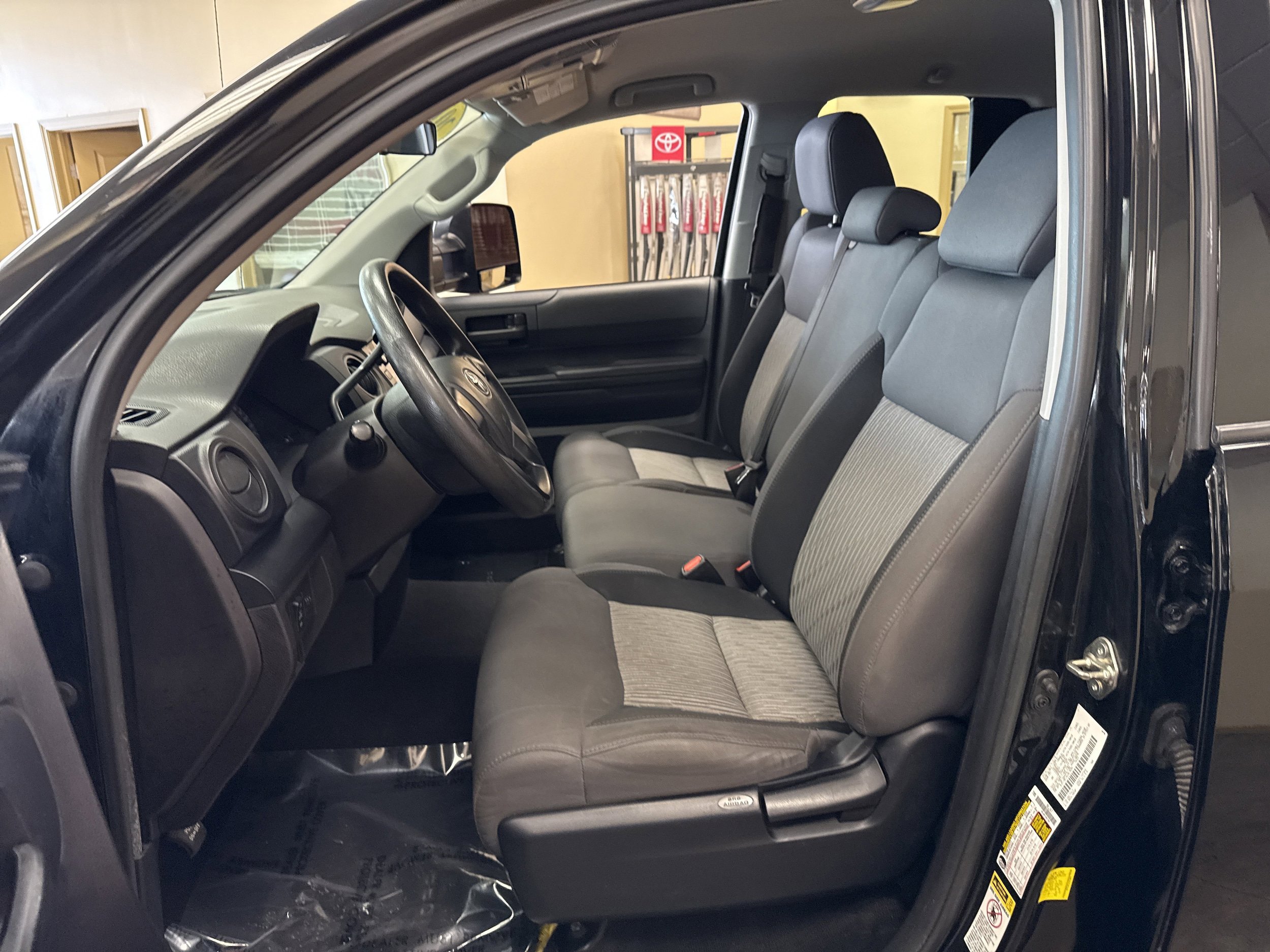 Used 2016 Toyota Tundra SR AWD/4WD image 6