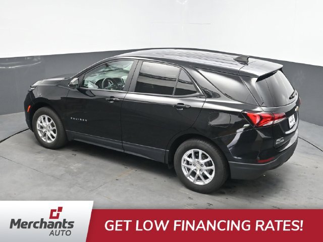 Used 2022 Chevrolet Equinox LS w/ LS Convenience Package AWD/4WD image 25