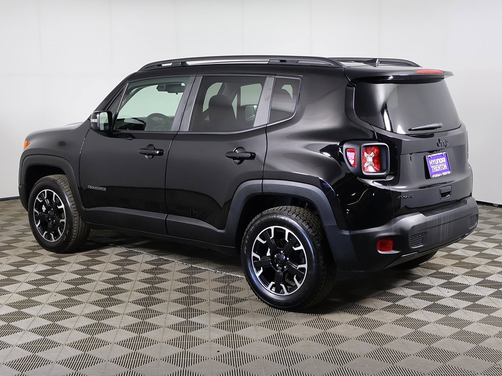 Used 2023 Jeep Renegade Latitude image 7