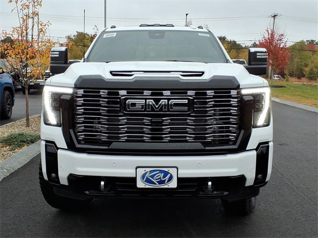 New 2026 GMC Sierra 2500 Denali Ultimate w/ Snow Plow Prep/Camper Package image 2