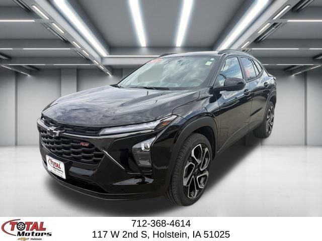 Used 2024 Chevrolet Trax RS image 4