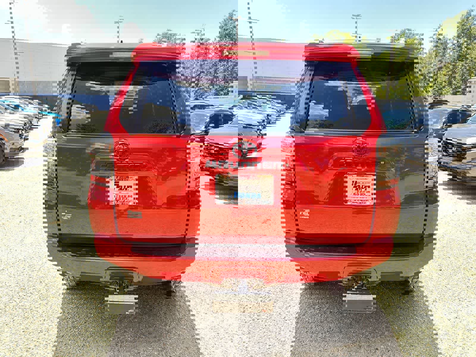 Used 2015 Toyota 4Runner SR5 AWD/4WD image 7