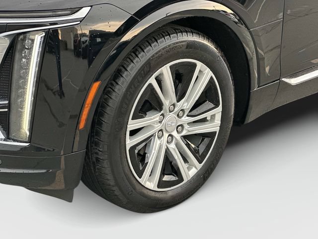 Certified 2024 Cadillac Lyriq Tech AWD/4WD image 29