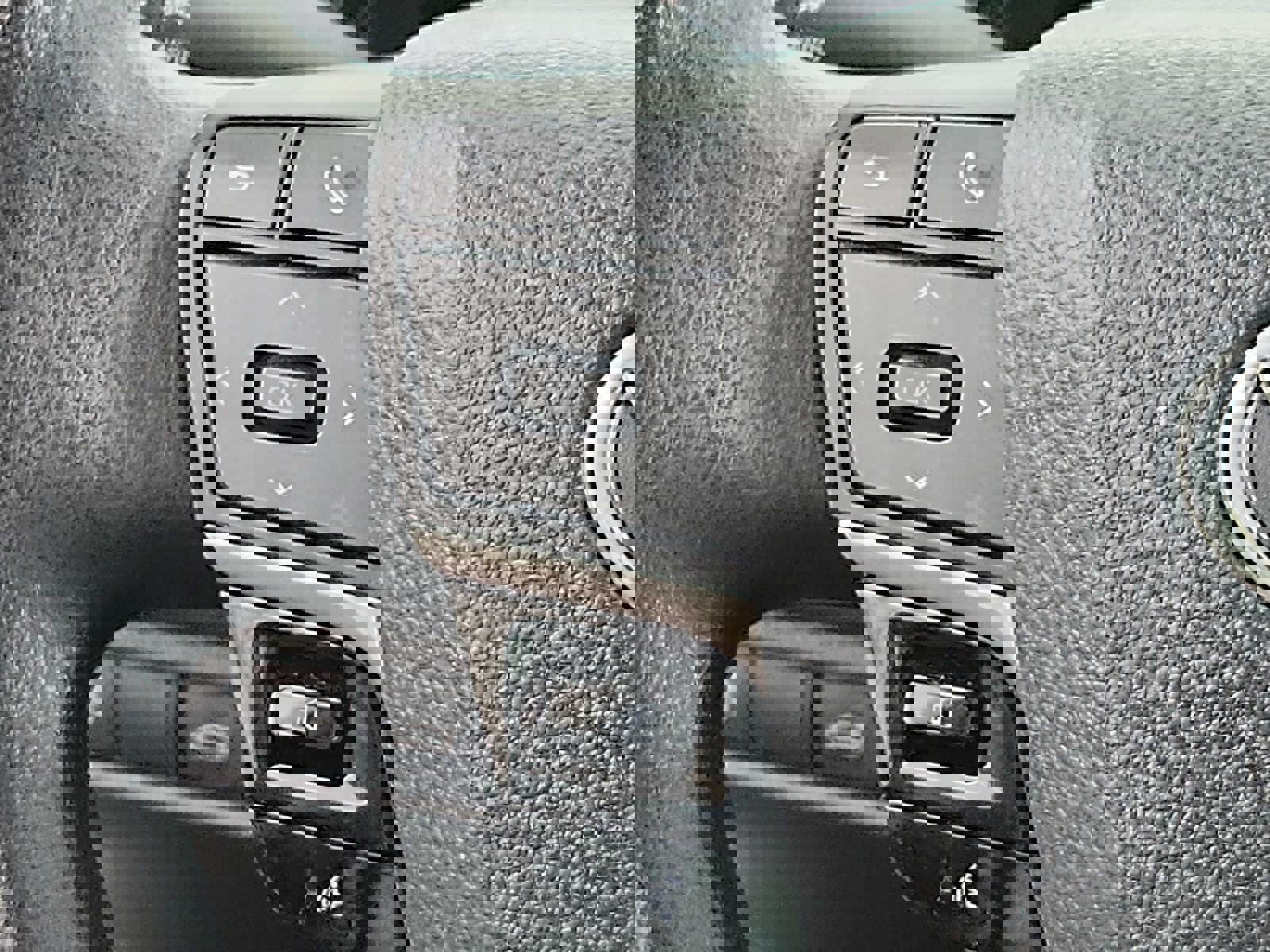 Used 2025 Toyota Camry LE FWD image 20