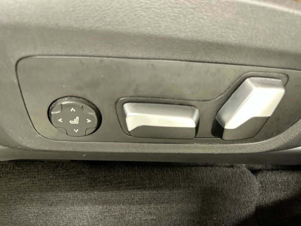 Used 2022 BMW X3 xDrive30i w/ Convenience Package w/ZPA image 10