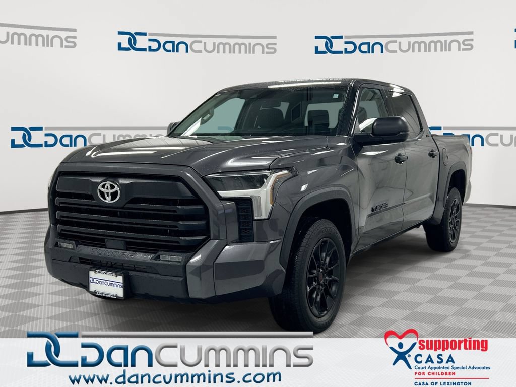 Used 2022 Toyota Tundra SR5 RWD image 1