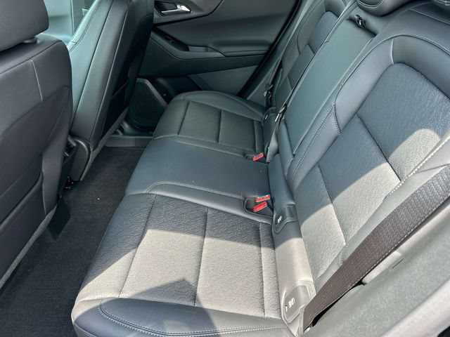 New 2027 Chevrolet Equinox LT w/ Convenience Package II FWD image 20