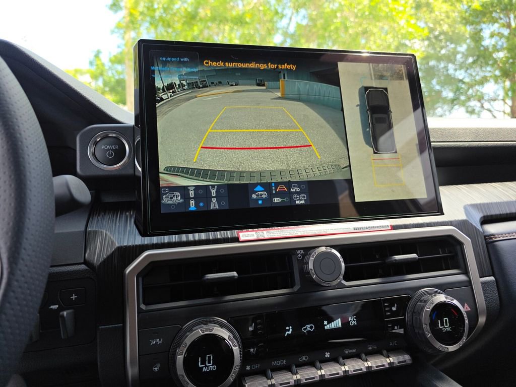 New 2026 Toyota 4Runner Platinum AWD/4WD image 32