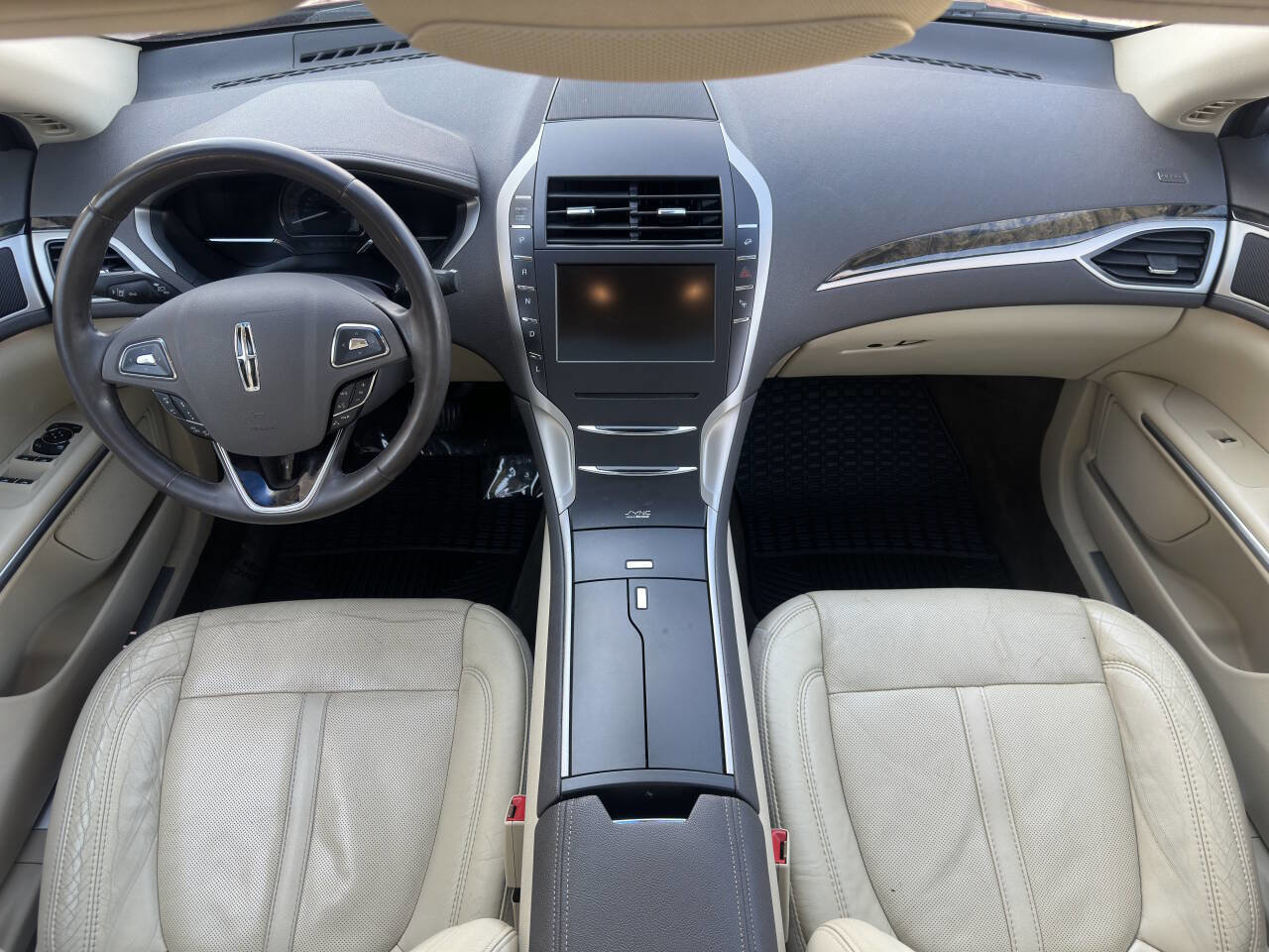 Used 2015 Lincoln MKZ Base 4dr Sedan w/ Equipment Group 202A Reserve image 24